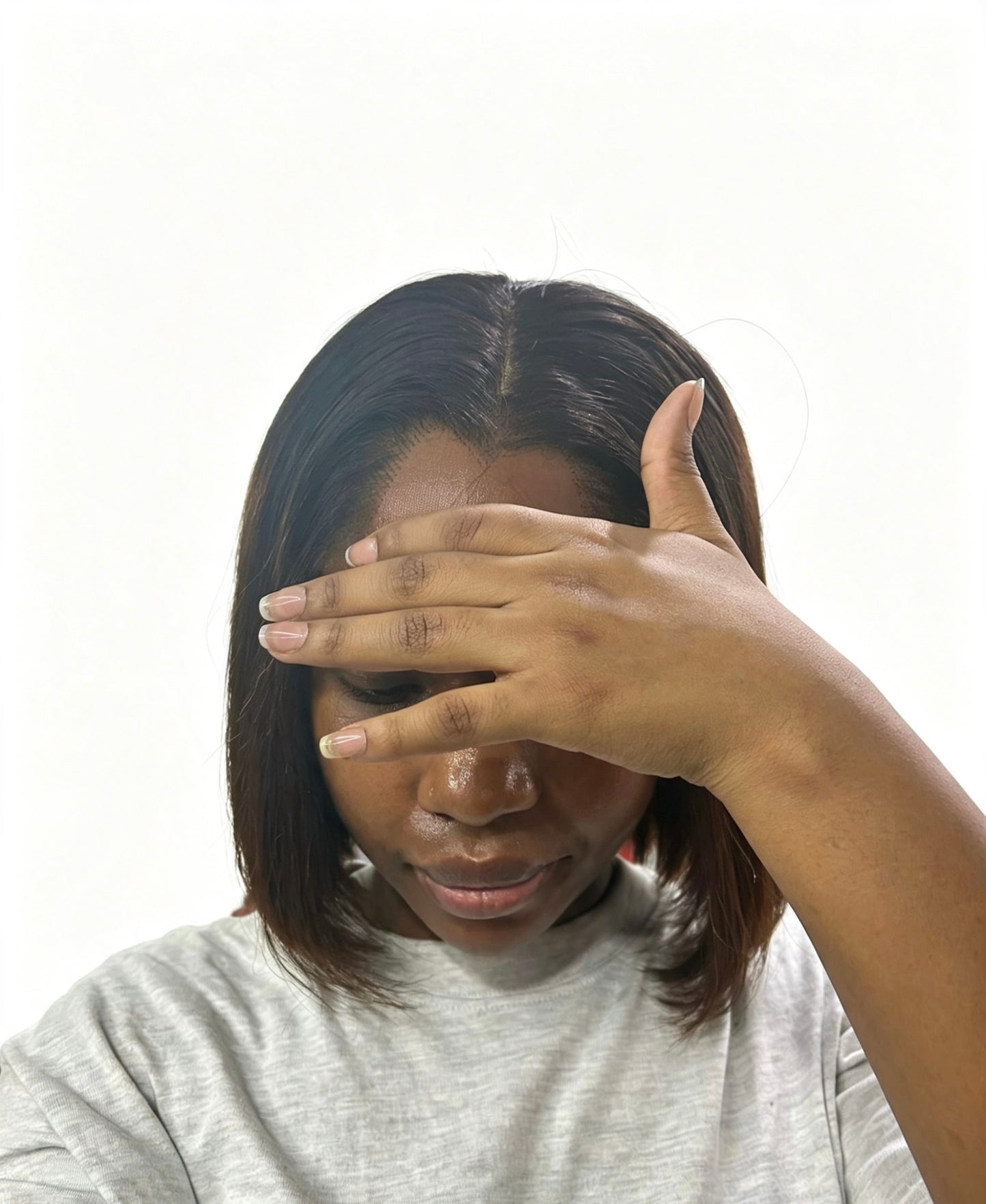 Lagos hairline HD closure bob , 2 toned strands