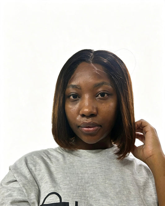 Lagos hairline HD closure bob , 2 toned strands